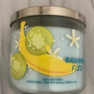 Bath and body works three wick candle